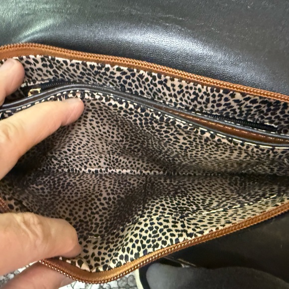 Camel Vegan Leather convertible bag for wallet, wristlet and shoulder bag - Picture 9 of 11